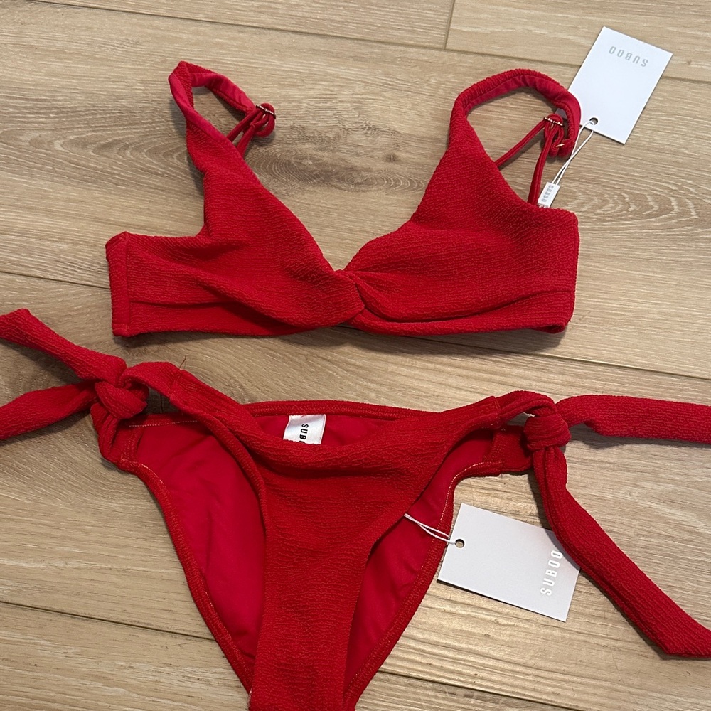 Suboo Red Women's Swimwear Set